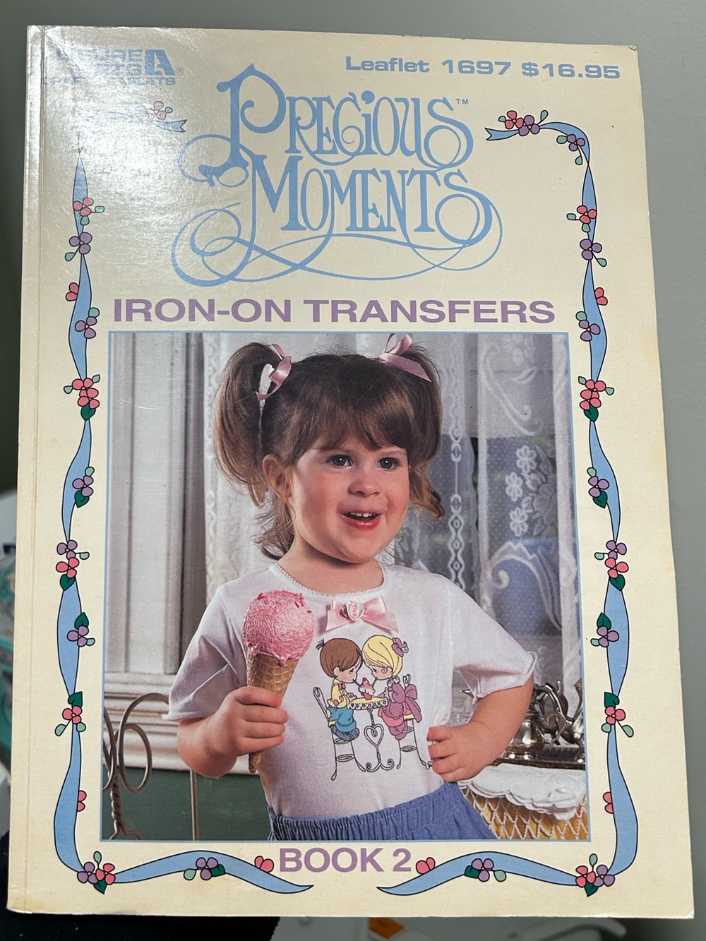1997 Precious Moments Transfer Tracing Book